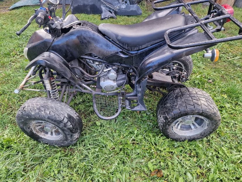 Vând atv bashan 250