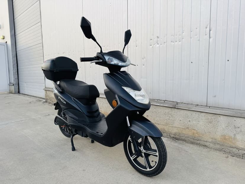 RATE FIXE fara avans, livrare Scuter electric ZTECH 25km/h fara permis