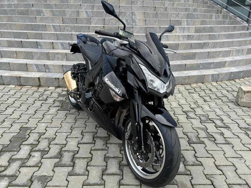 Kawasaki Z1000 ~ Garantie ~ Rate fara DOBANDA ~