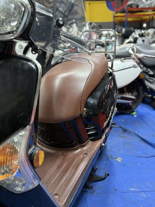 Kymco like 49cc 25km/h 1000