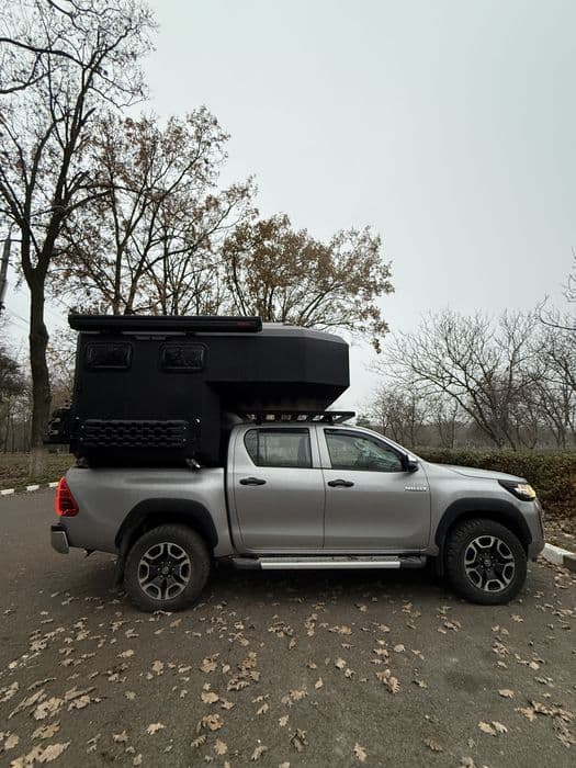 Camper Toyota Hilux  - autorulota