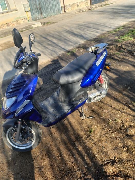 Vând scuter spin cpi de 50