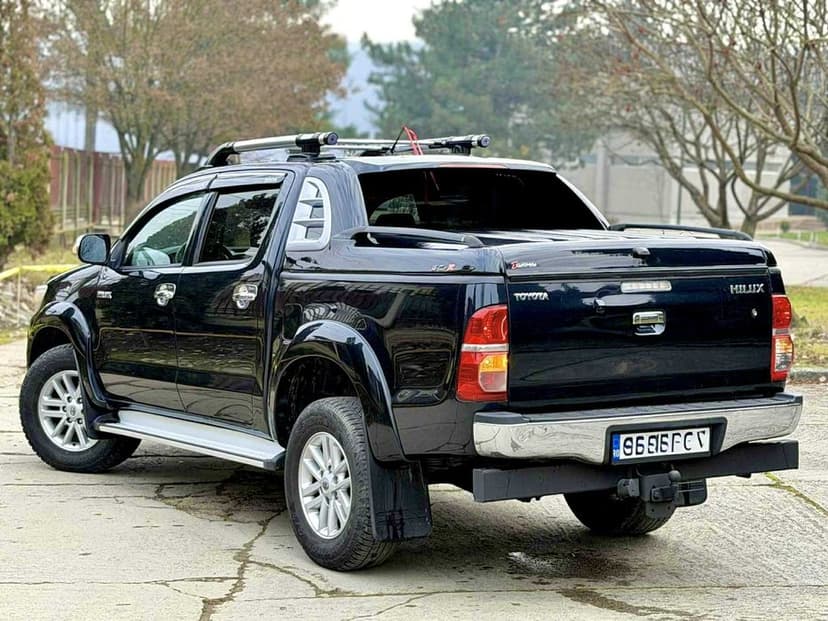 - IMPECABILA Toyota Hilux VIGO 2.5Tdi 180cp MANUALA Full
