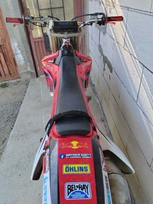 Honda CRF  450  vând sau schimb