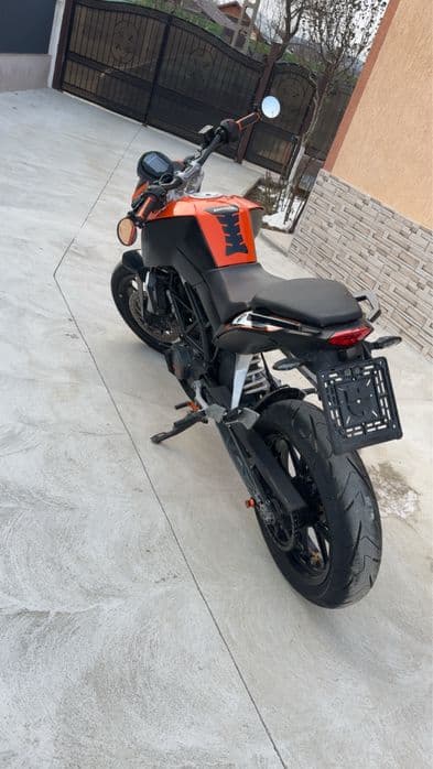 Ktm duke 125 anul 2015