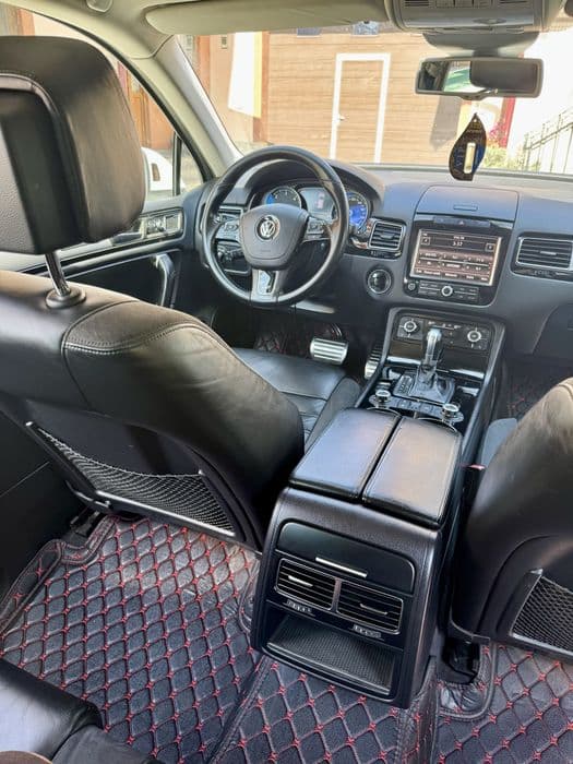 Vw Touareg R-line în stare excelentă atât tehinc cât și estetic!