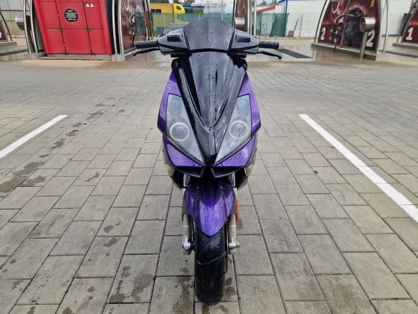 Scuter Pegeout jet force 49