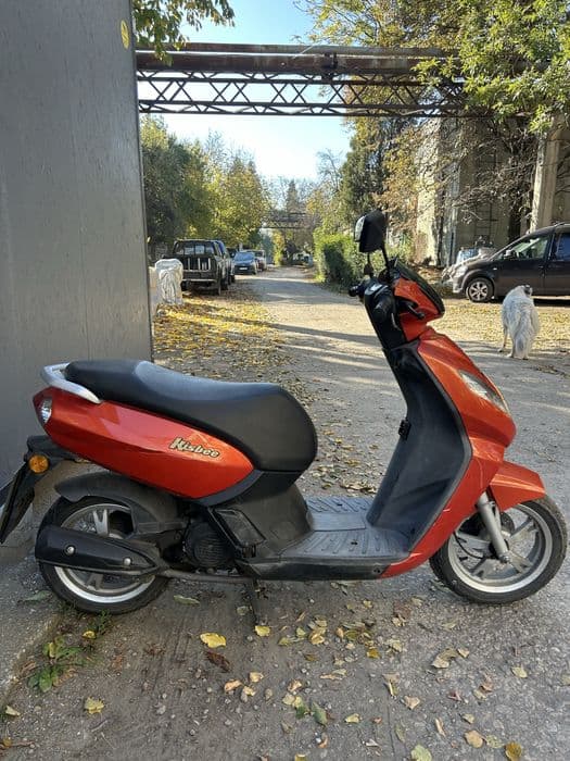 Peuegot kisbee inamtriculat scuter 49