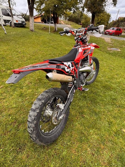 Vând BETA XTRAINER  300  an 2019