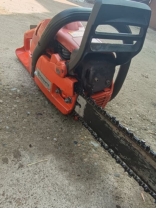 Vând sau schimb Husqvarna 340 Air injection