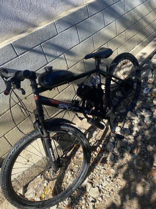 Vând bicicleta motor 80cc motor nou +carburator tuning