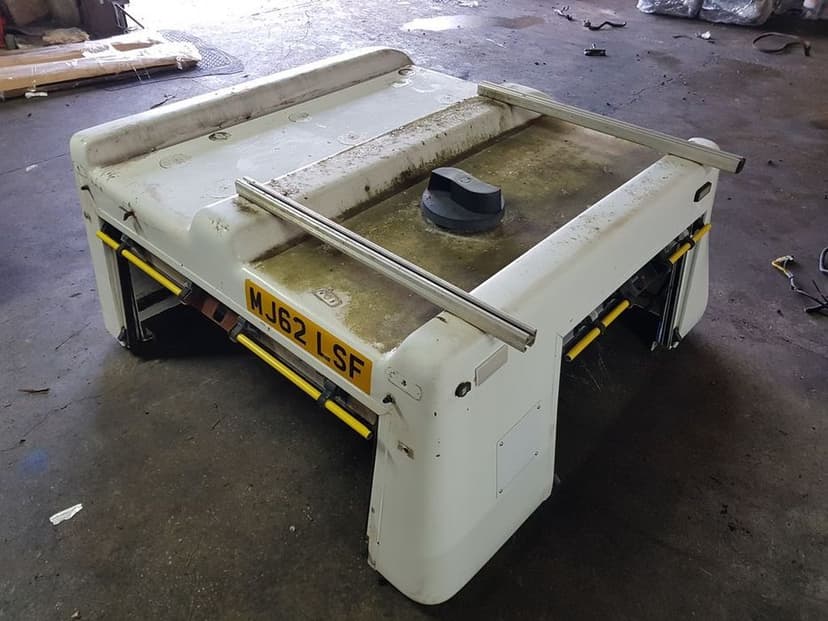 Hardtop Toyota Hilux VII (Facelift 2011) 2010 - 2015 SUV 4 Usi Alb (640)