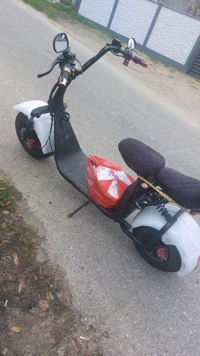 Vând scuter electric