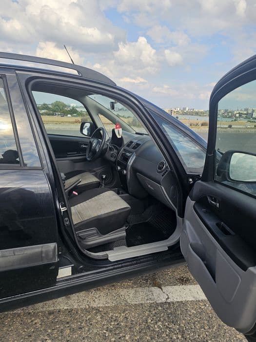Suzuki SX4 Keyless 2.0 2010 4x4 cuplabil