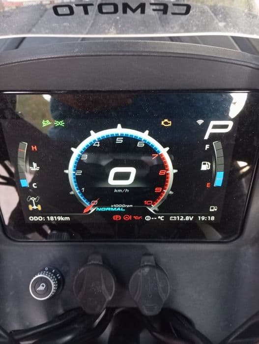 Vând ATV cf moto x10