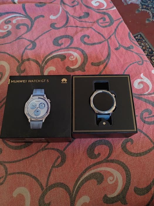 Vand scuter honda sh 150 si smartwatch nou si tel nou