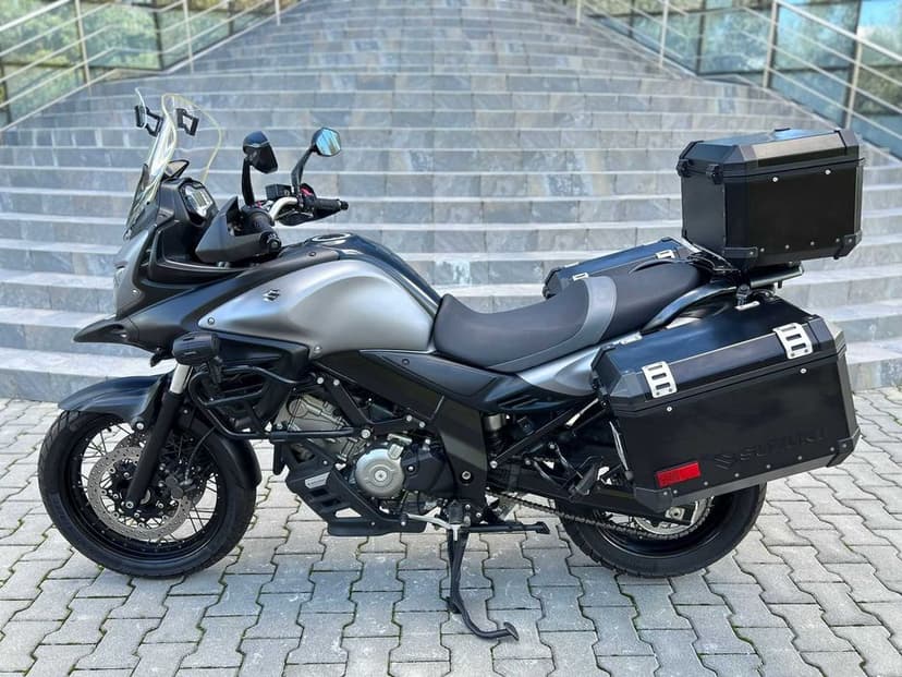 Suzuki V-Strom 650 XT 20.538km  ~ Garantie ~Rate directe FARA dobanda~