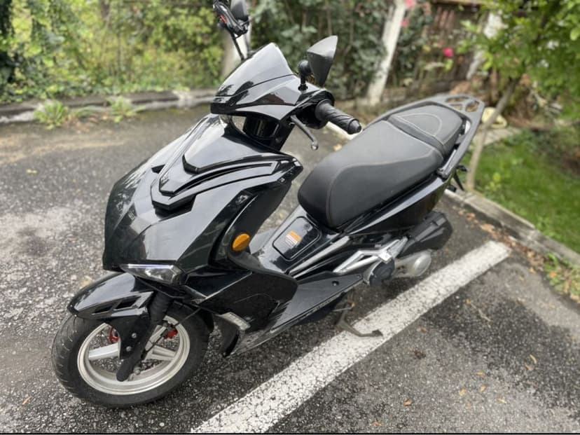 Scuter GT-UNION 125ccm