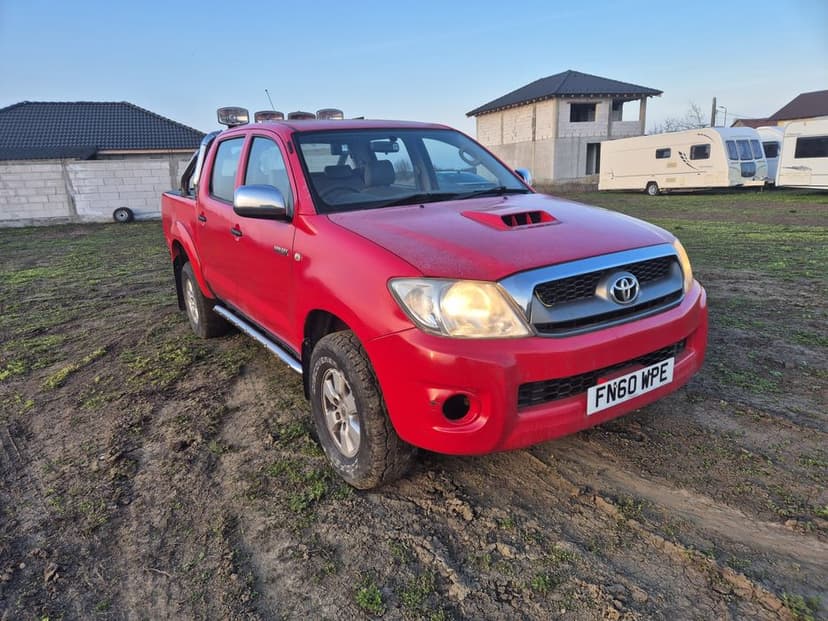 Toyota Hilux 2011 2.5 Manuala volan dreapta