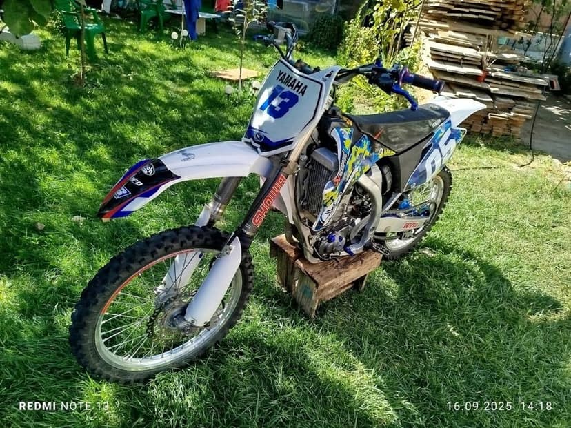 Vand urgent Yamaha yz450f 60cp 2009