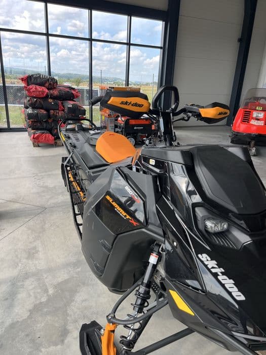 Ski-doo Summit X 850 turbo 2024