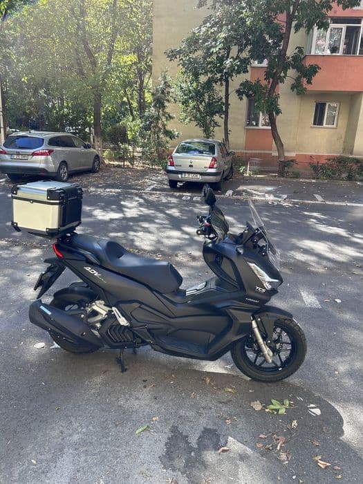 Linhai ADV Buck 125(se poate conduce cu B)