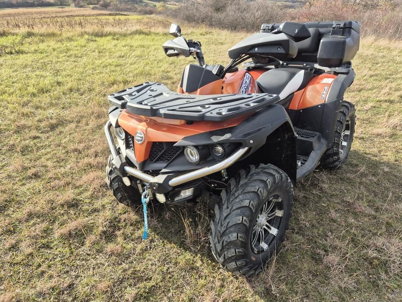 Atv cf moto 550 4x4