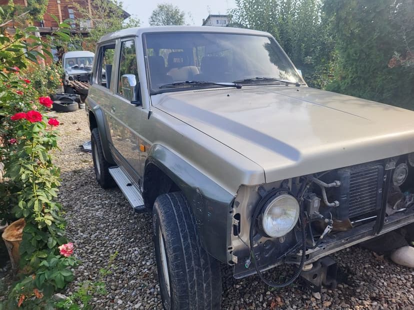 Nissan patrol y60  scurt dezmembrez