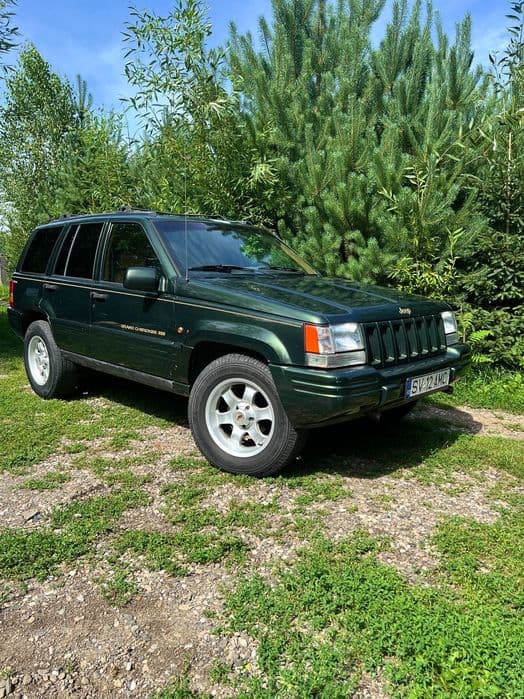 Jeep Grand Cherokee ZJ 5.2 V8