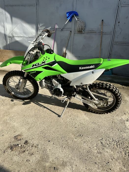 Kawasaki KLX 110R pentru copii