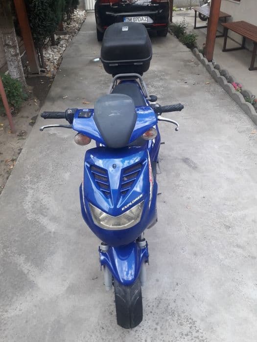 Vand scuter  450euro   Generic 600 eurodetin CI