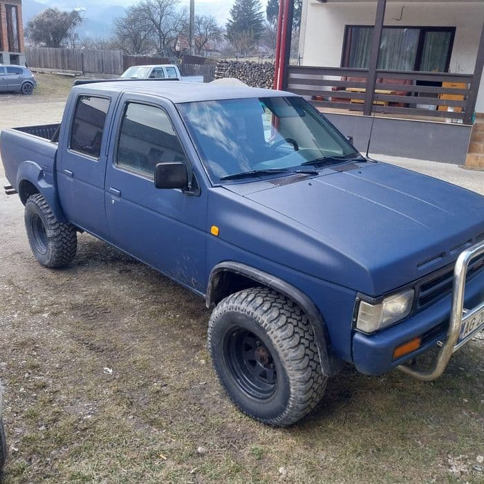 Nissan navara d21
