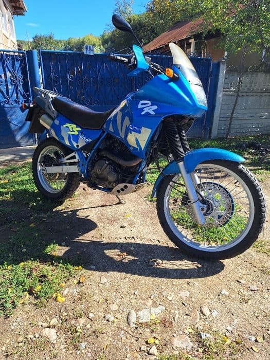 Vând Sau Schimb Cu Atv, Motocicletă Suzuki Ideala Pentru Catrgoria A2