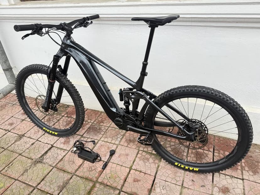 Bicicleta electrica Giant Reign E+2 L  85NM bat800wh mullet 2022 ebike