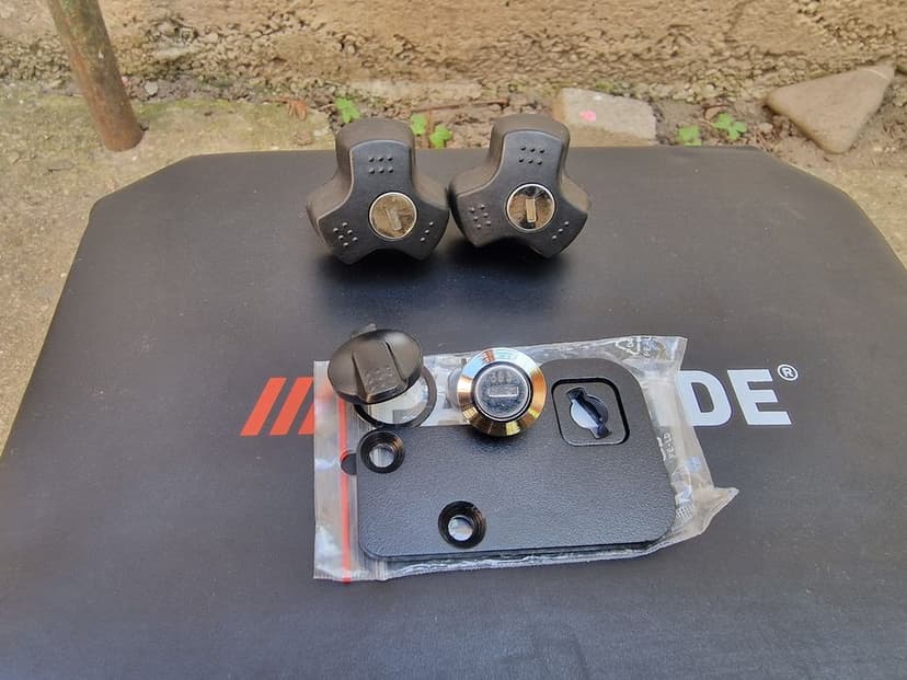 Cutii laterale (side case) 45L/37L + suporți SW Motech Trax CRF1000 Ad