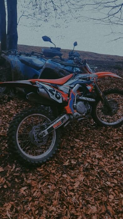 Cross Honda CRF 450R 2017 vând sau schimb cu Toyota rav 4 sau alt gip