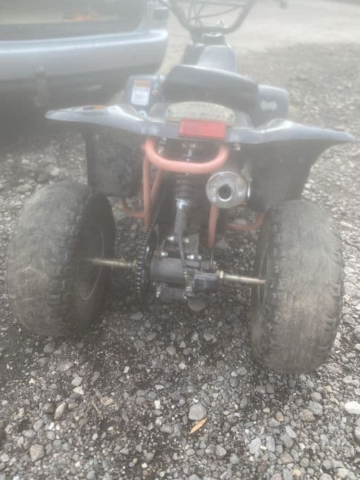 Vand atv 124cc pe benzina