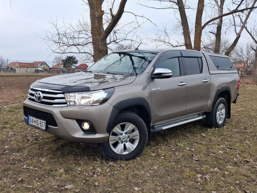 Toyota hilux 2.4diesel manual
