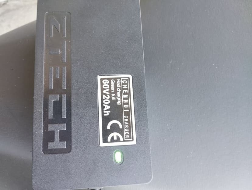 Vând scuter electric