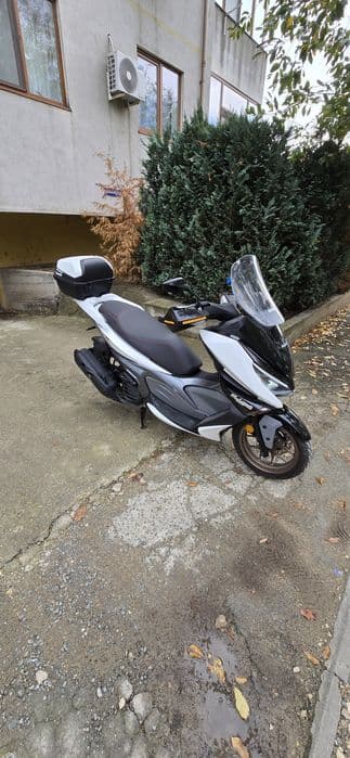 Scuter malagutti madison 125cc garantie 1 an