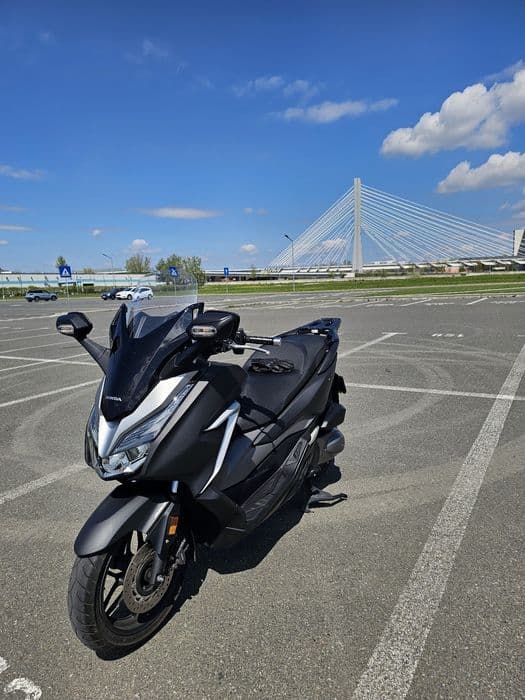 Honda Forza 300 - 13000km