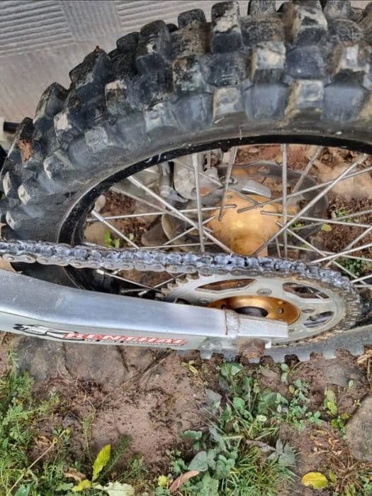 Vand sau schimb Suzuki RMZ 250