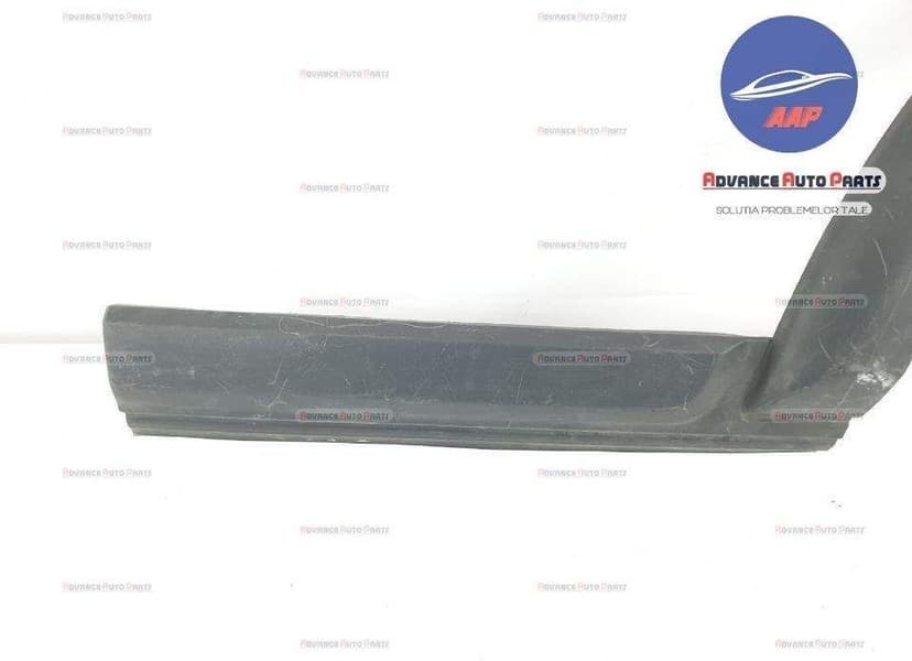 Bandou overfender stanga spate 2004-2009 originala Land Rover  Defende