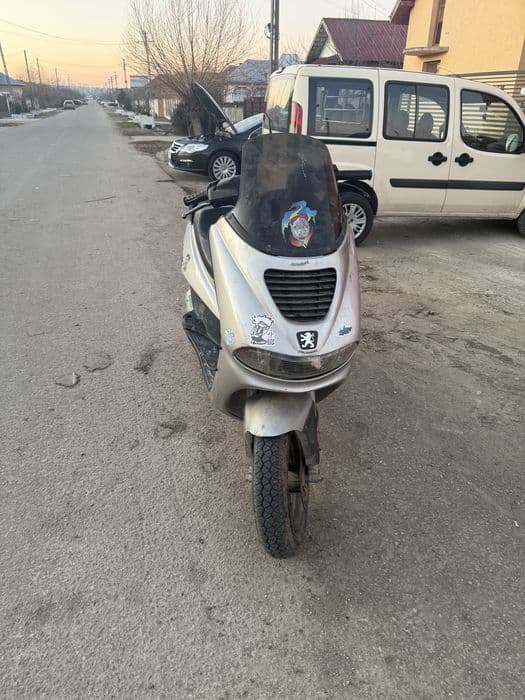 Vand scuter puegeot elyseo