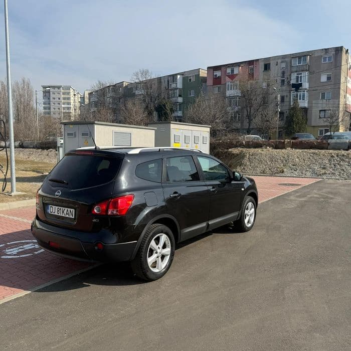 Vand Nissan Qashqai +2