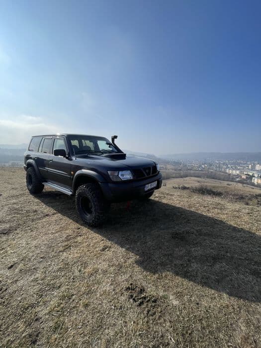 Nissan Patrol Y61 Camper