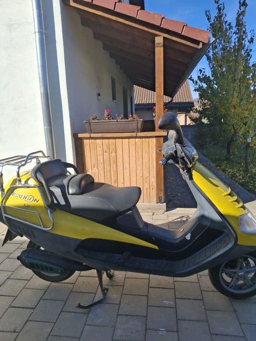 Piaggio hexagon lx 125 2t