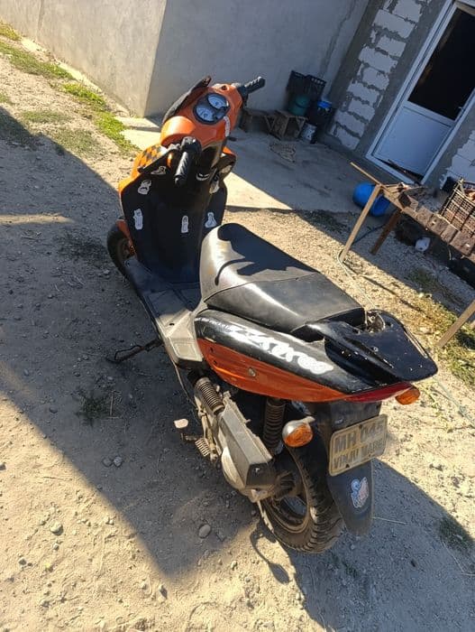 Vând/schimb scuter RIEJU TOREO 50 4t