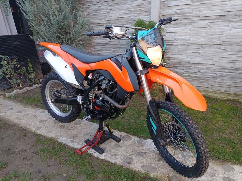 Alfarad t7 200 cc impecabil