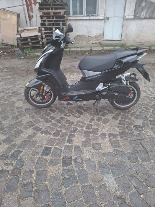 Scuter peugeot speedfight 3